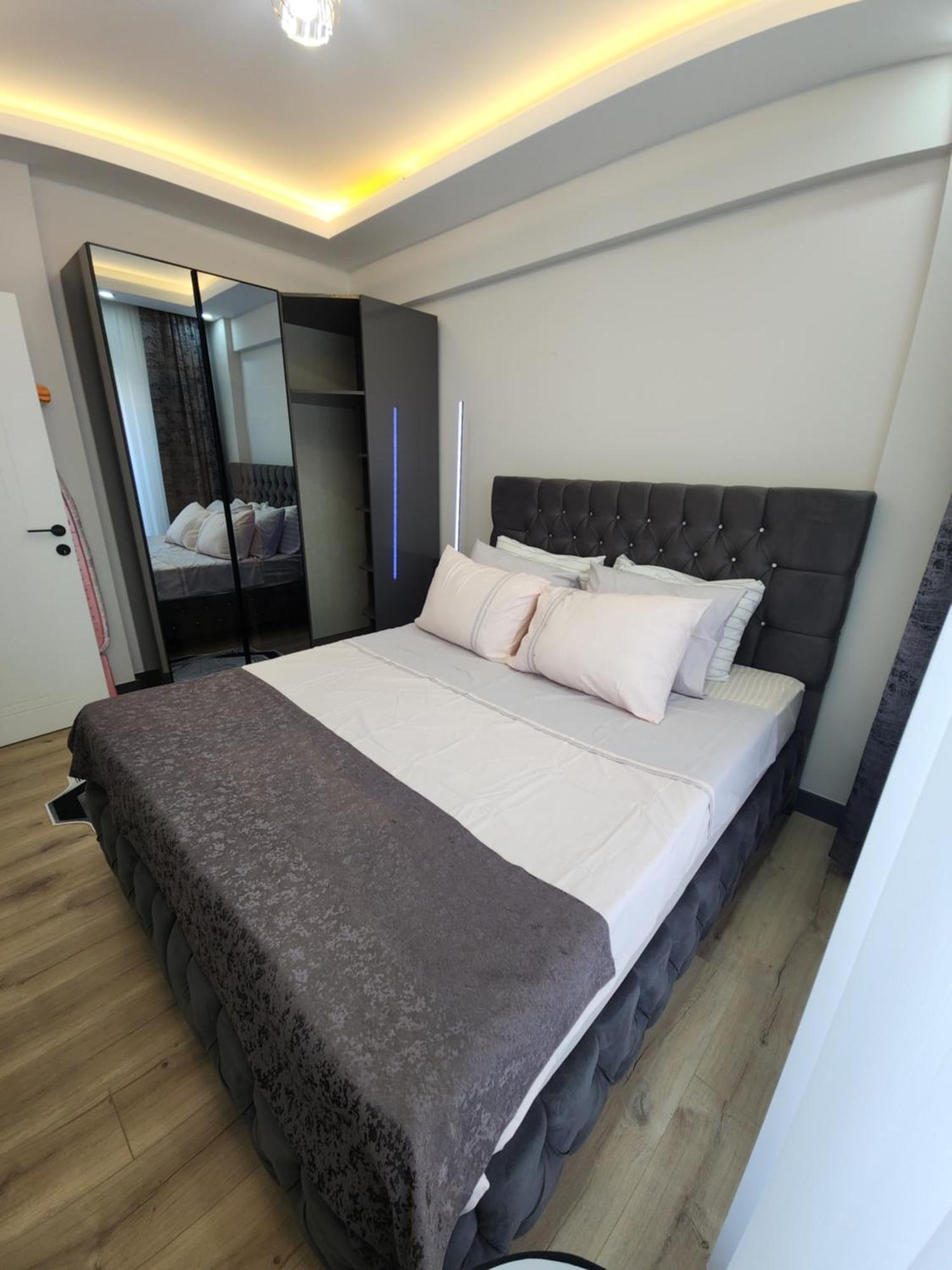 Wind Luxury 2 Appartement Aksu  Buitenkant foto