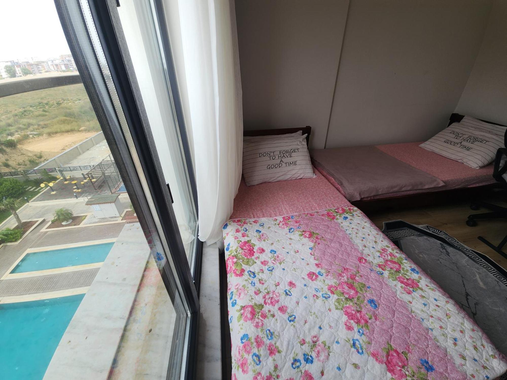 Wind Luxury 2 Appartement Aksu  Buitenkant foto